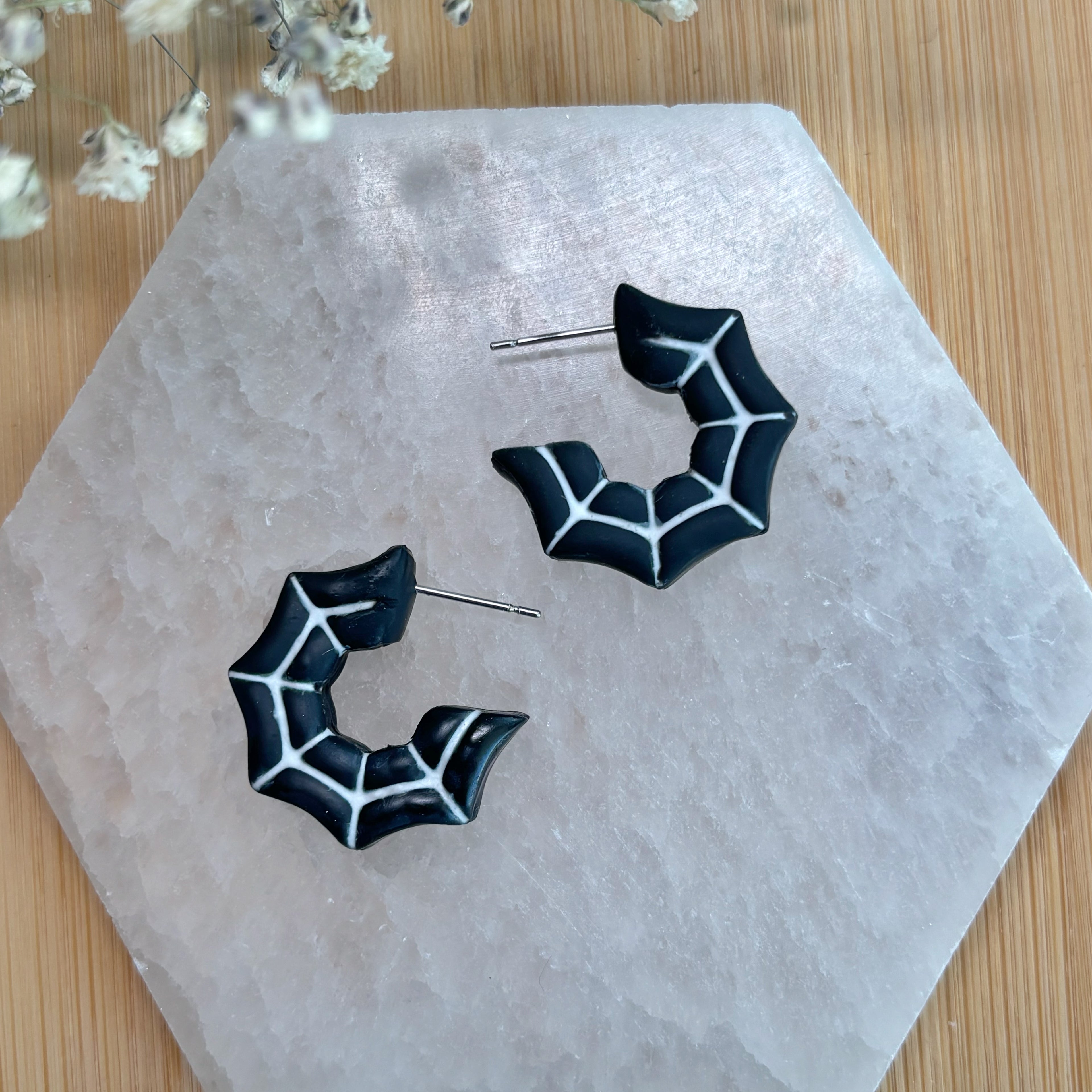 Spiderweb Hoops