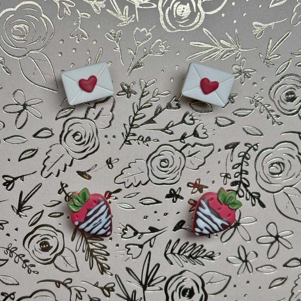 Valentine’s Day Stud Duo