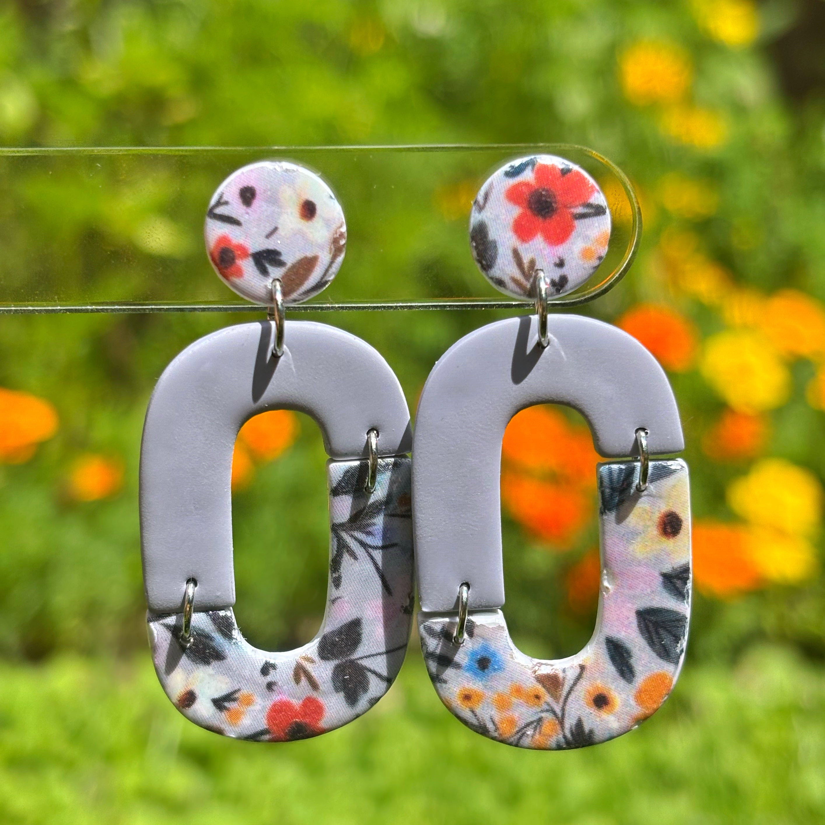 Lavender Flowers Split Arch Dangles