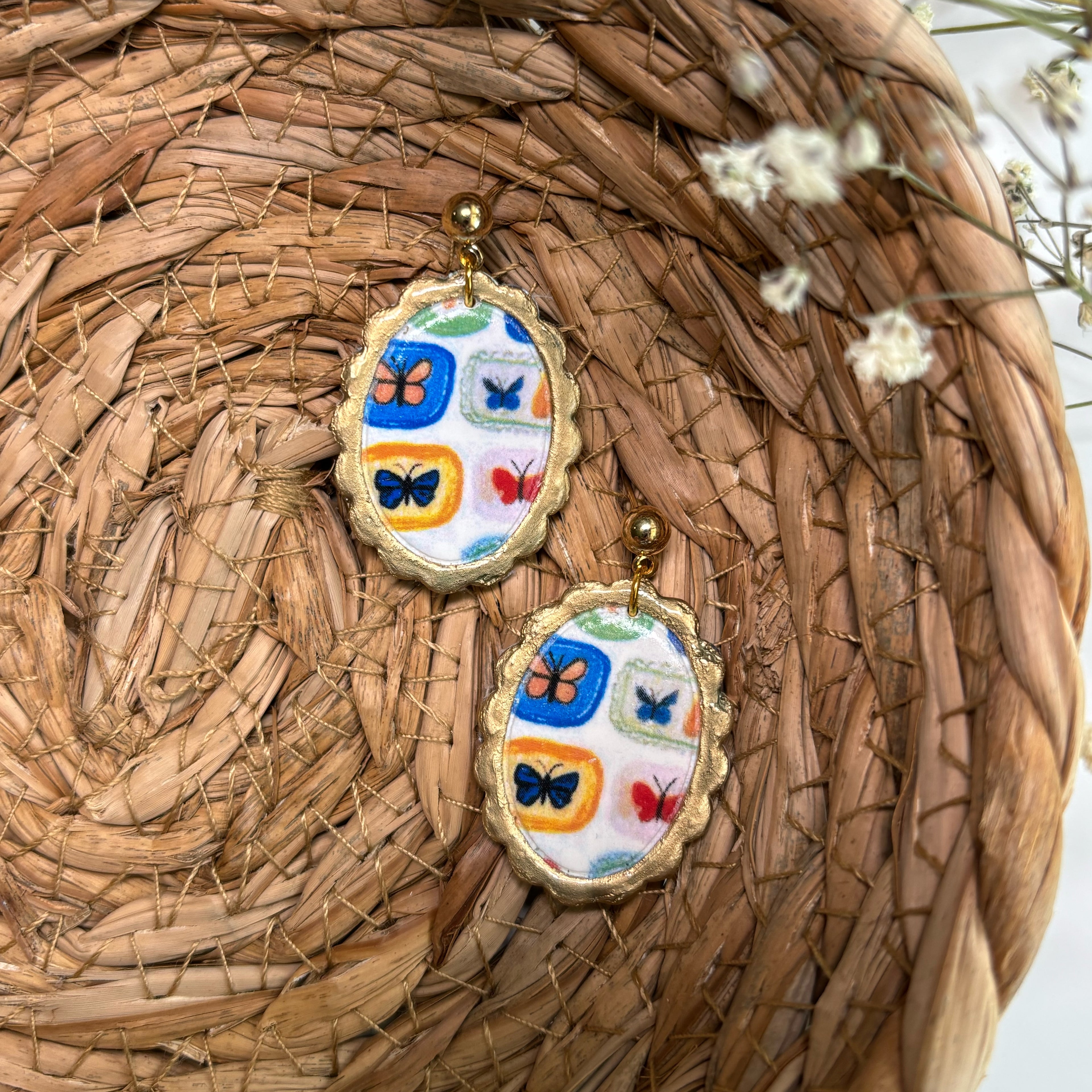 Framed Bugs Dangles