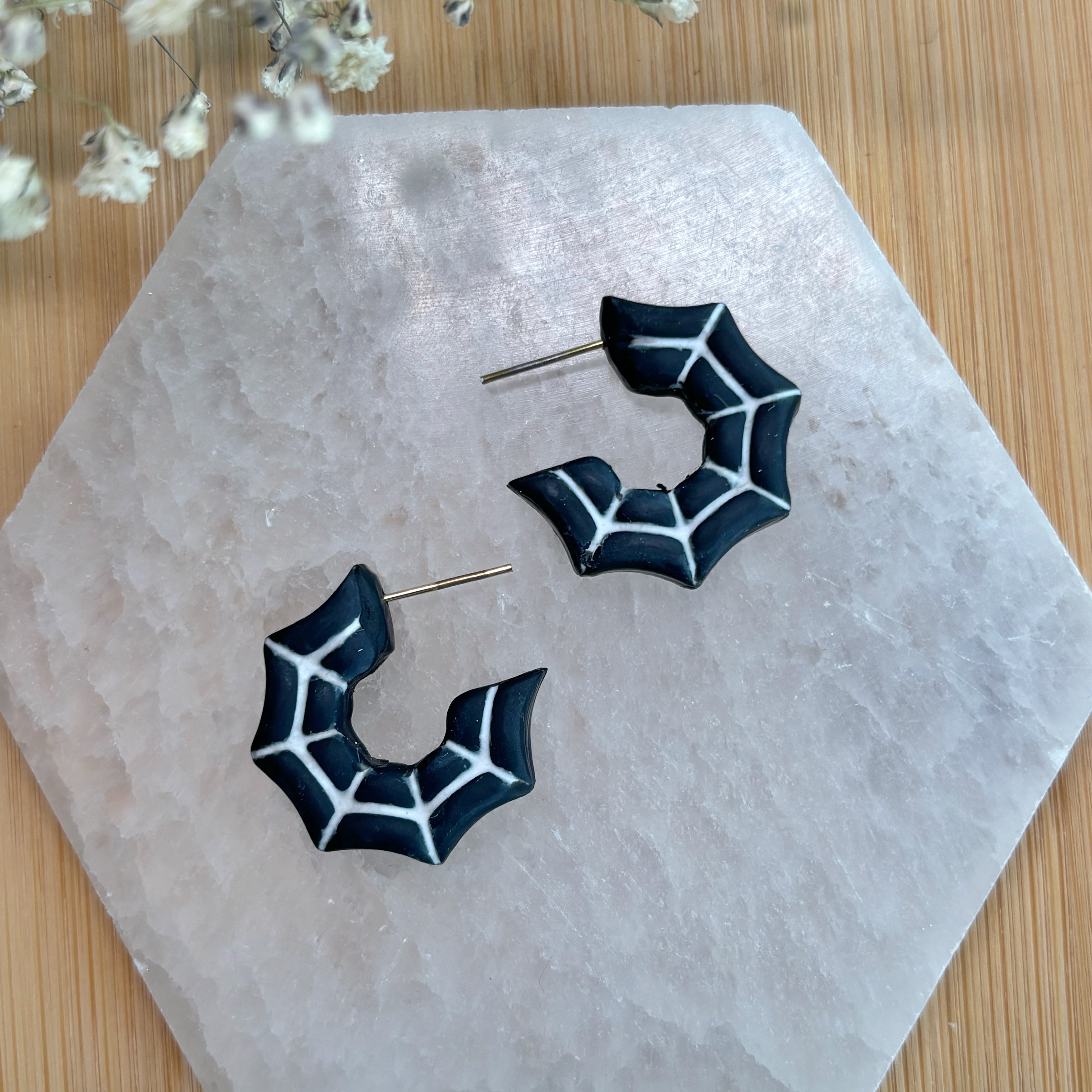 Spiderweb Hoops